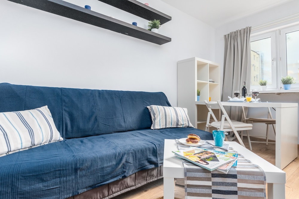 Cozy Warsaw Apartment by Renters view 5