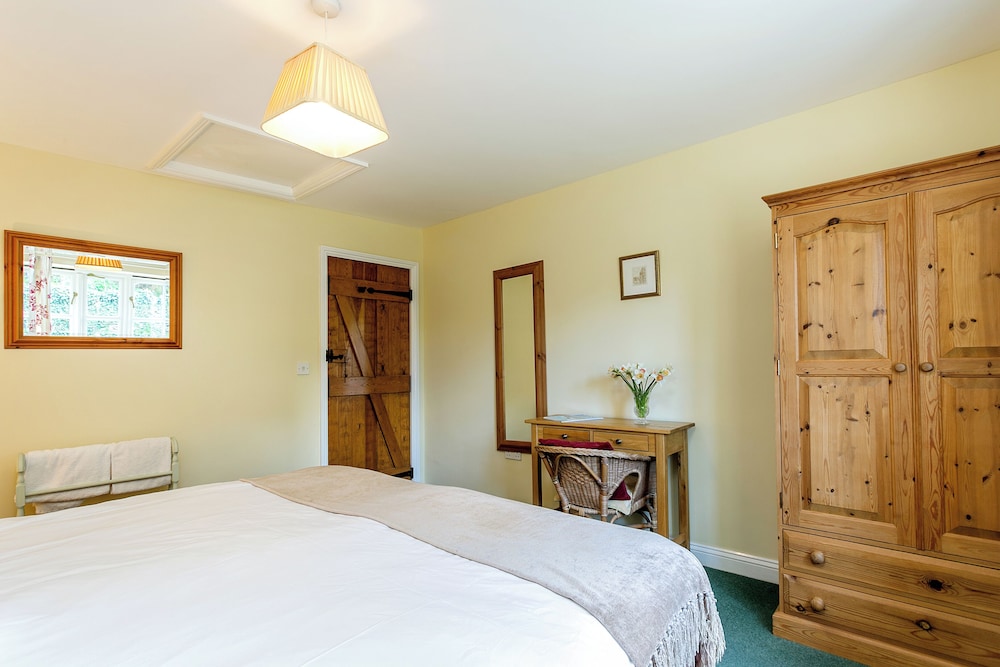 Character Farm Cottages
