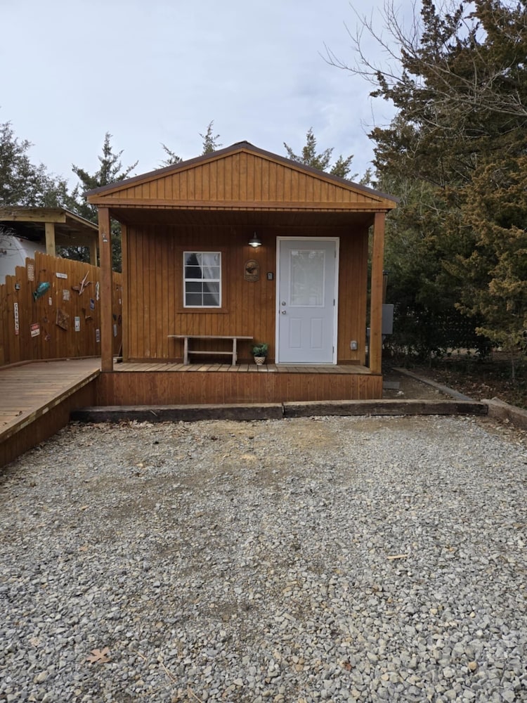 #1 ~ Modern Hunting One Room Cabin ~ Wheelchair Accessible Cabin