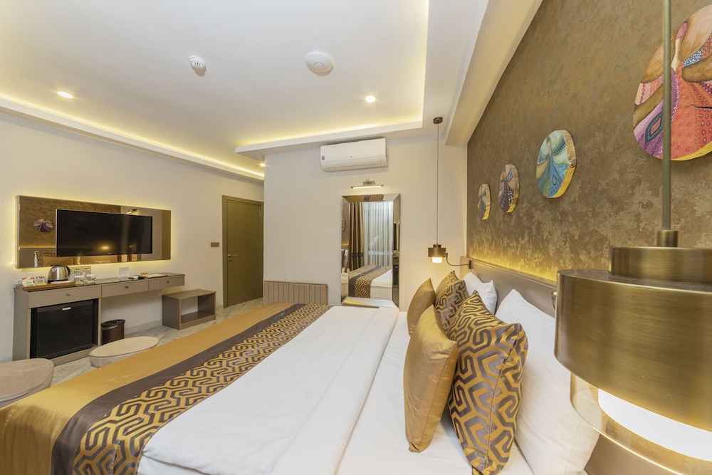 Ayramin Deluxe Hotel - Image 64