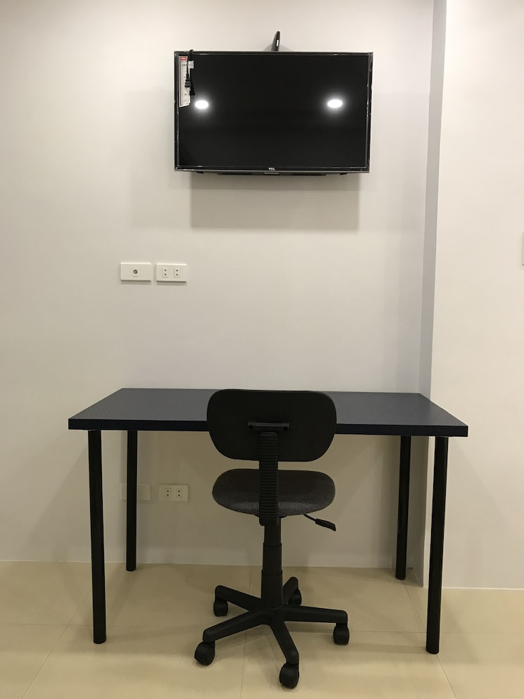Umali Kayo at Megatower Residences II