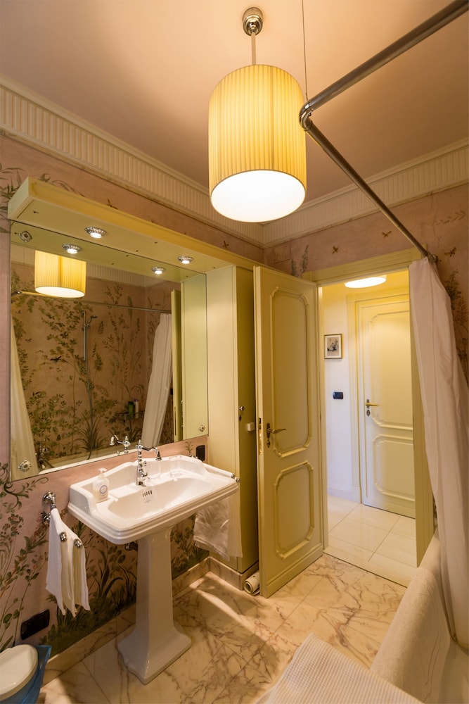 Relais Villa Jacopone Suites