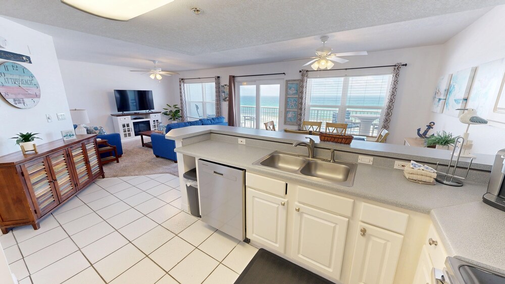 Islander Beach Resort 6007 2 Bedroom Condo