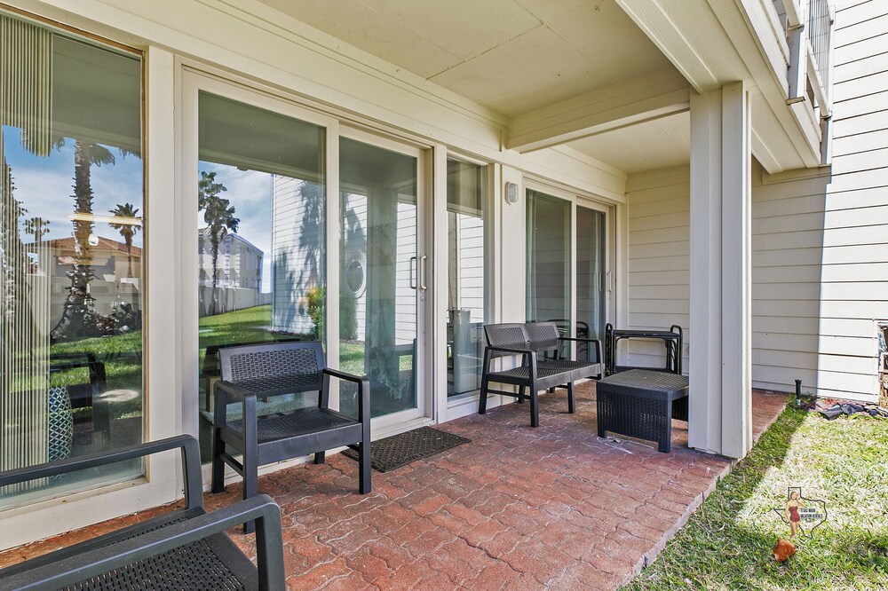 Bahia Mar Solare Resort Condos
