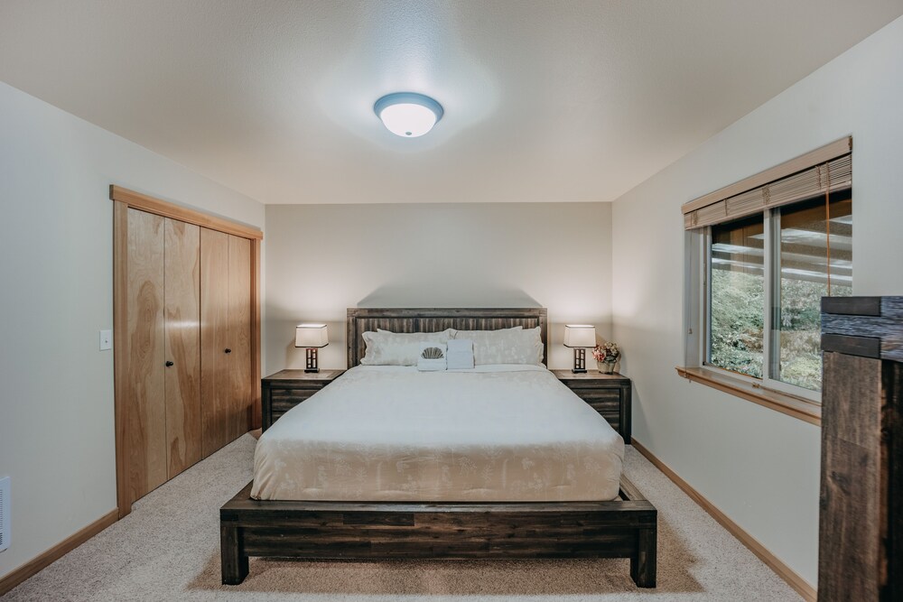 65gs - Hot Tub - Wi-fi - Pets Ok - Bbq view 3