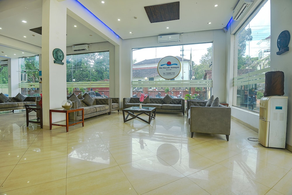 Fabhotel Prime Royale Assagao Resort view 4