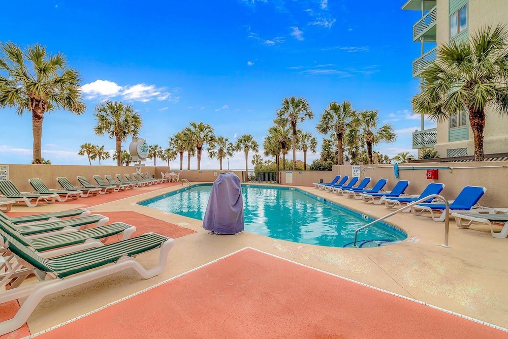 Units at Ocean Forest Plaza by Elliott Beach Rentals