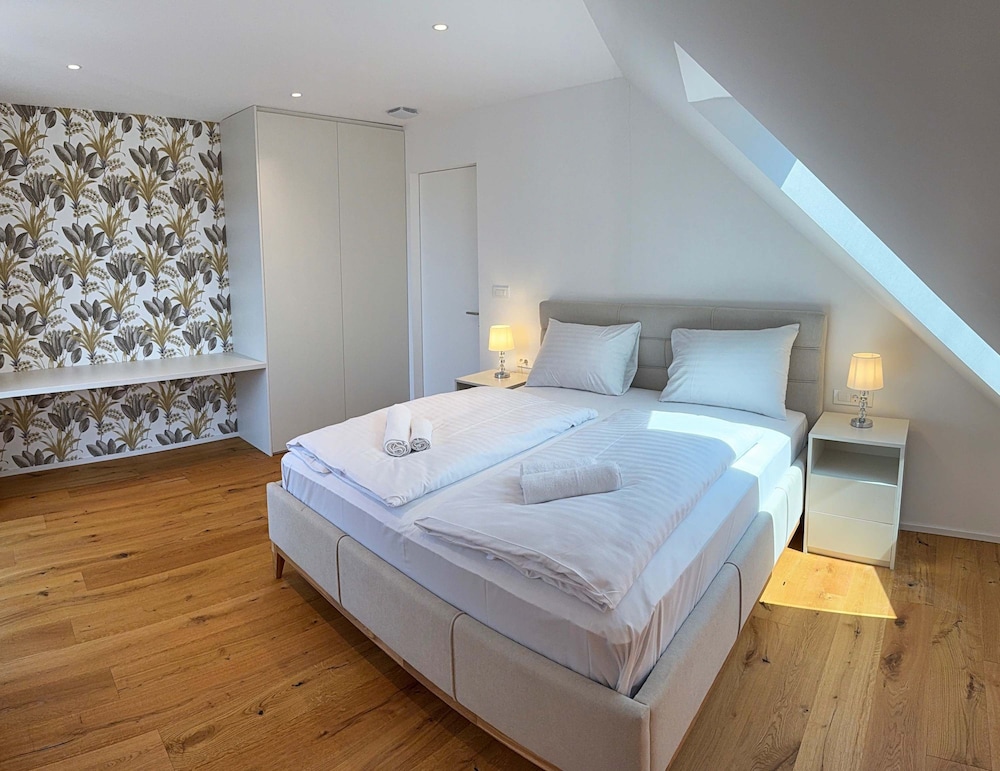 Crown Residence Luxury 2BR in Ljubljana Downtown