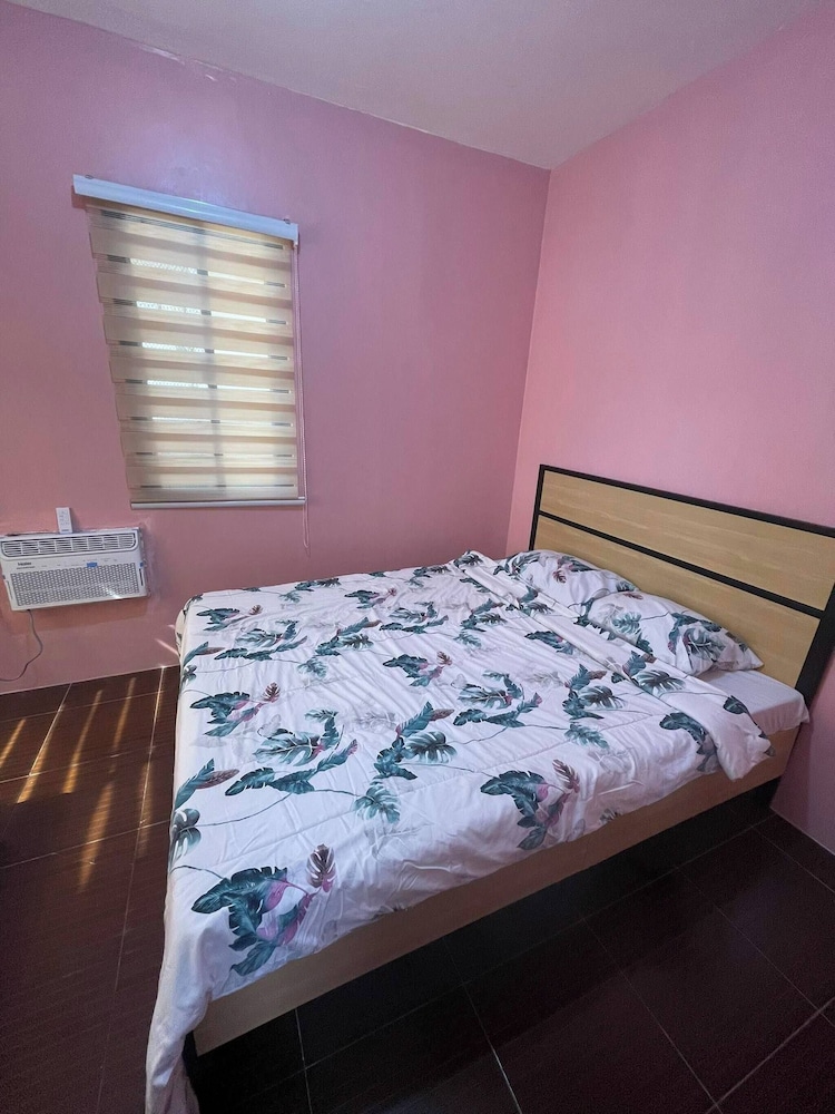Elisha's Staycation Place-your Home Away From Home