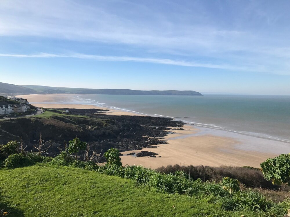 Rockham Bay View