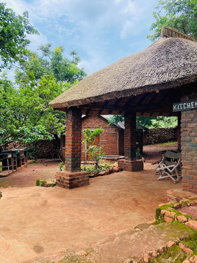 Deanshillsviewlodge