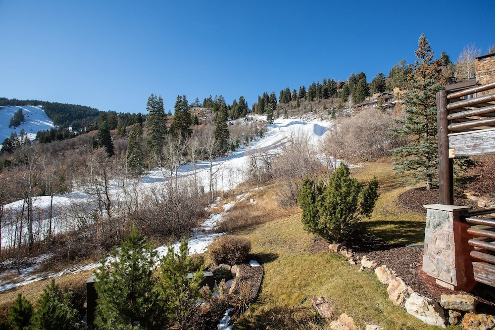 Trail's End Lodge At Deer Valley: 4-bed W/spa #17 4 Bedroom Condo