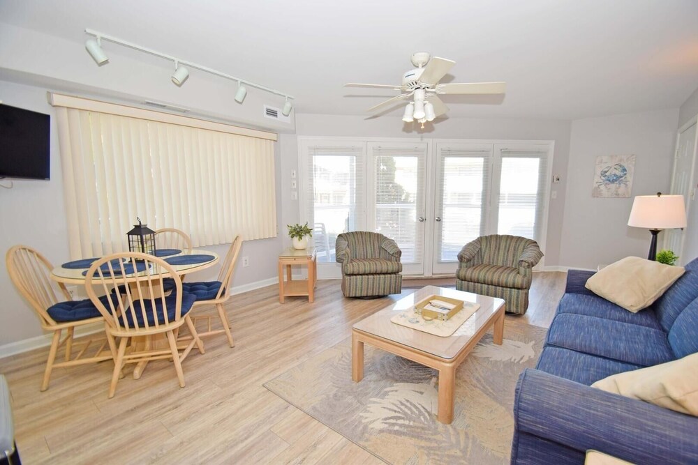 Coral Ridge 1 2 Bedroom Condo