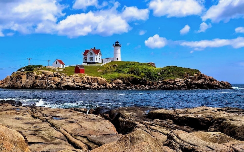 Ocean Outlook Coastal Serenity