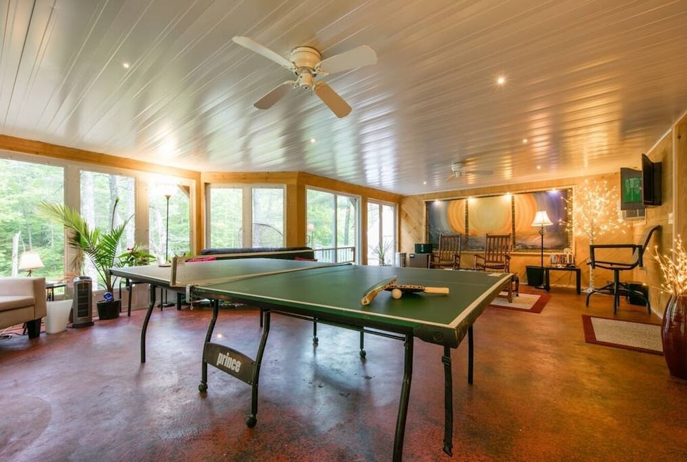 Six-Bedroom Family Retreat