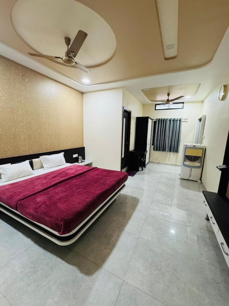 Hotel A1