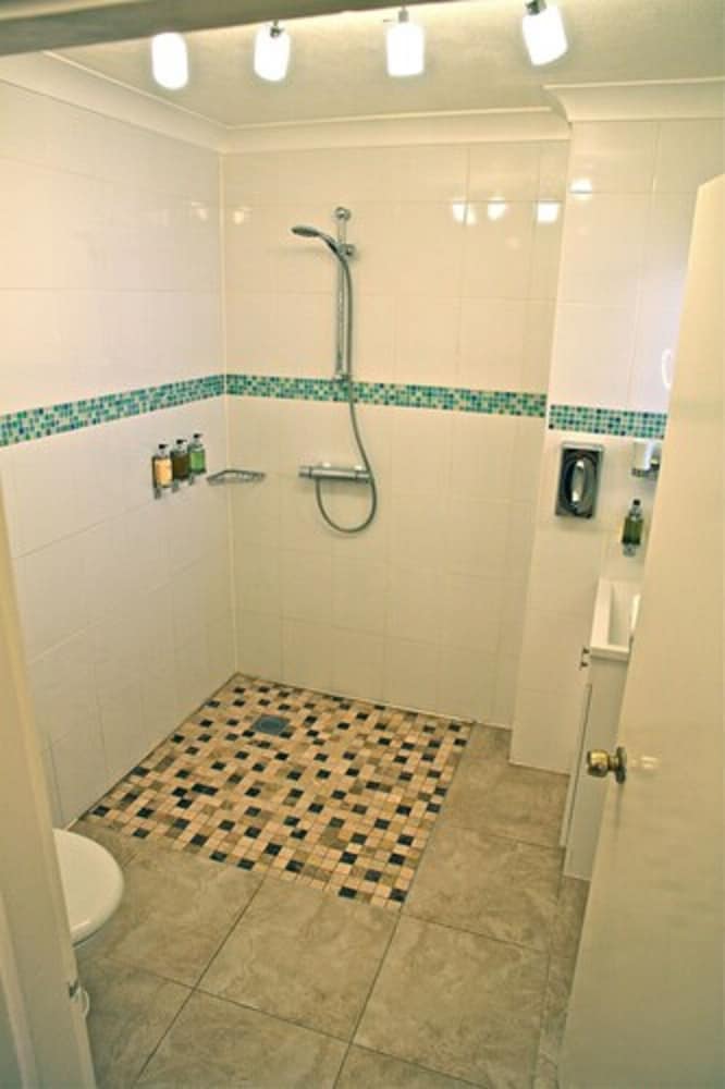 Crompton Guest House, photo 37