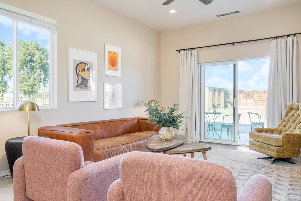Buena Vista by Avantstay Massive Outdoor Oasis w/ Pool, Spa Firepit! - Property Image 38