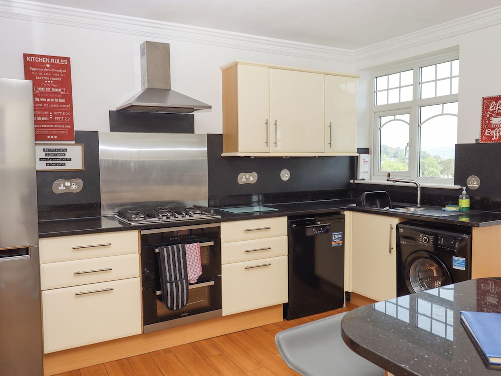 Flat 2 Channel View
