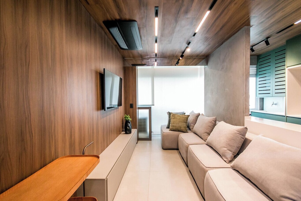 Apartamento Climatizado com Garagem em Alphaville
