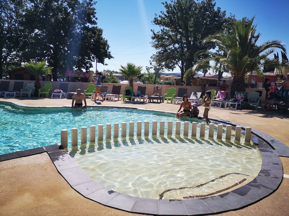 Camping Tikayan Golfe de Saint Tropez view 3