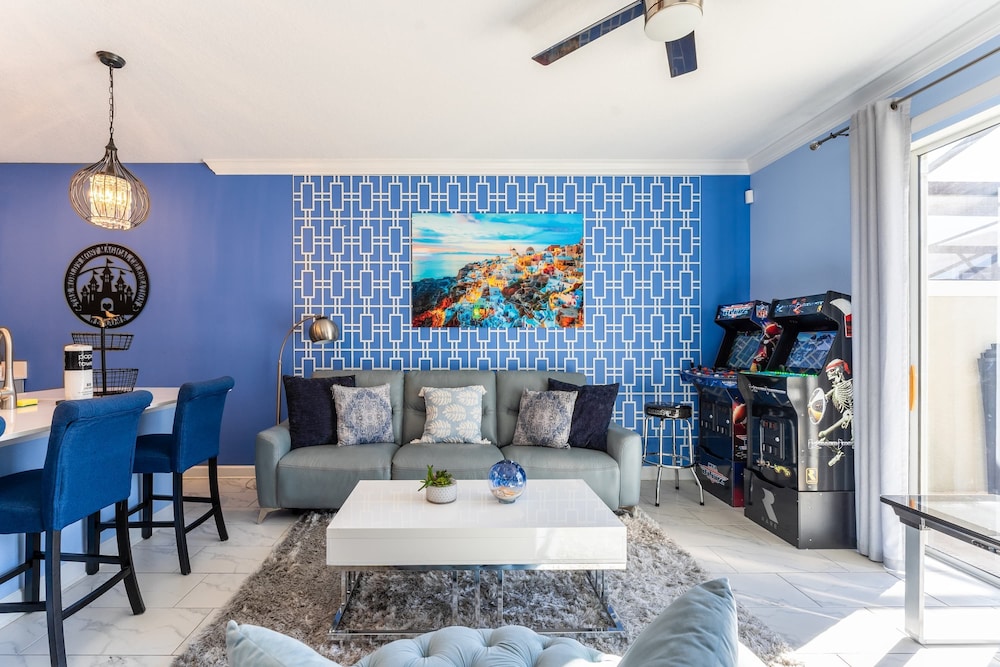 Private Disney Oasis With Pool Hot Tub Ps5 and Modern Amenities