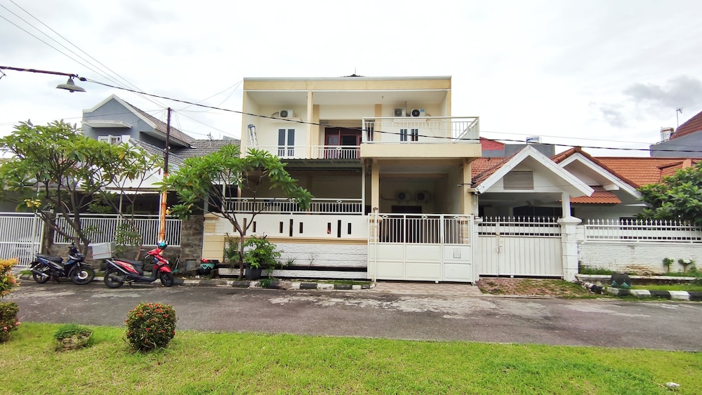 Surabaya Homey near ITS - Image 3