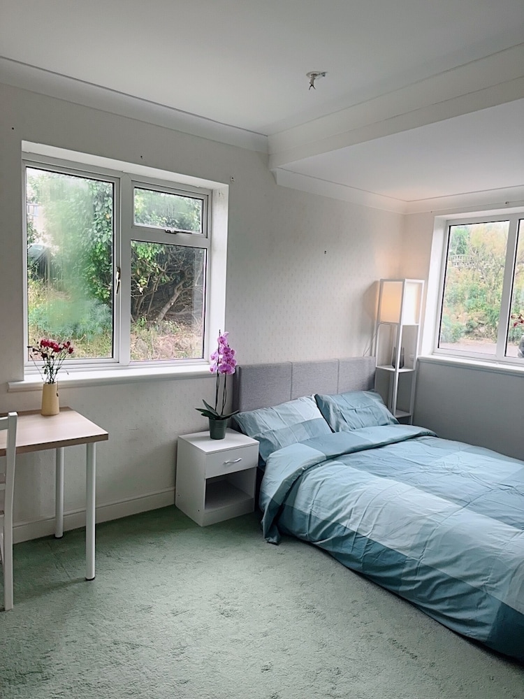 Brighton - 3 Beds - Pet Friendly - Sea View