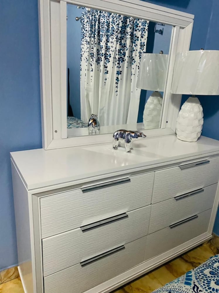 Angels Hideaway Blue Room view 4