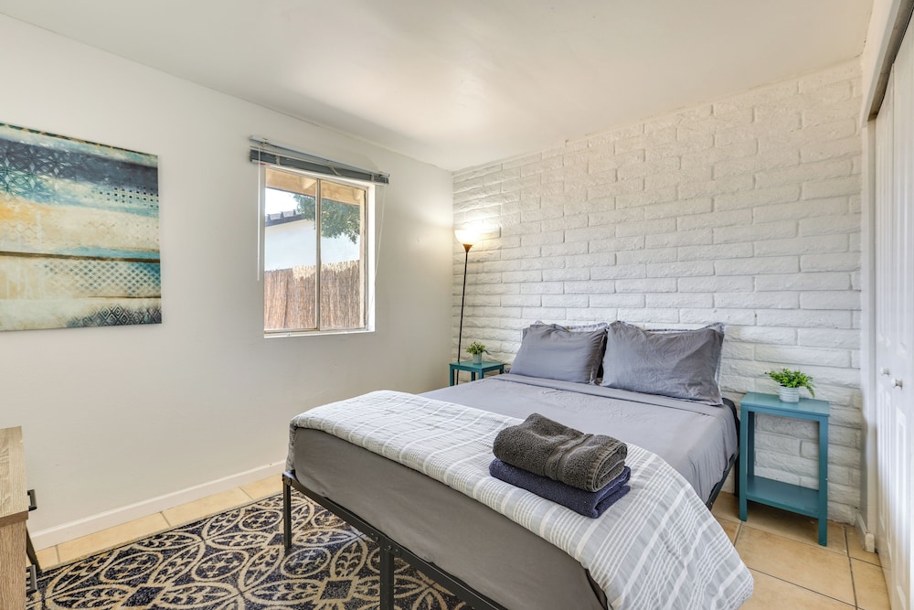 Glendale Unit w/ Private Yard Near Sports Venues!