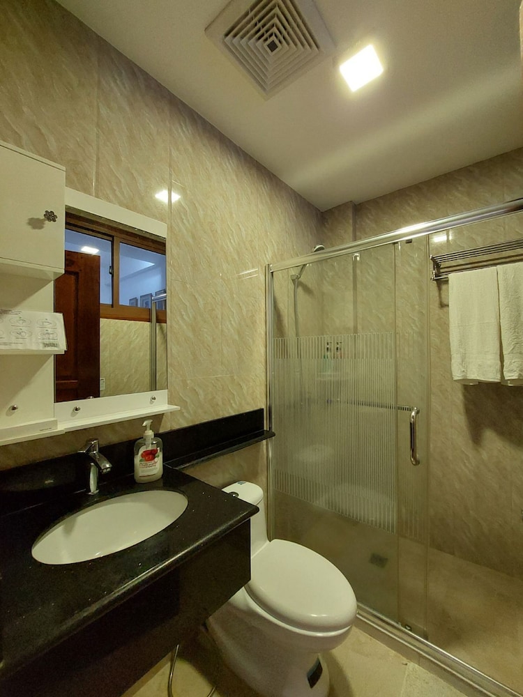 Doublegem Beach Resort and Hotel