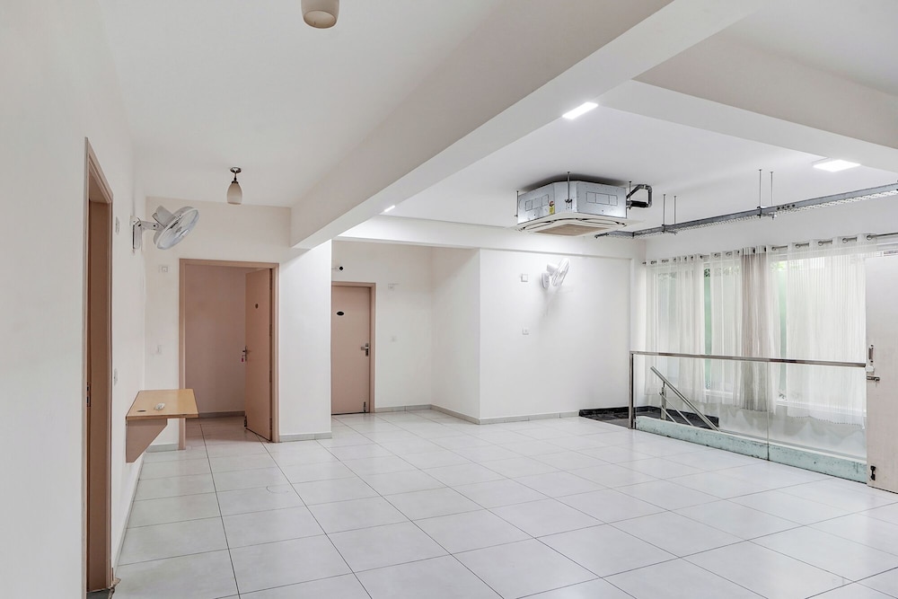 Fabhotel Srinidhi Stay Inn