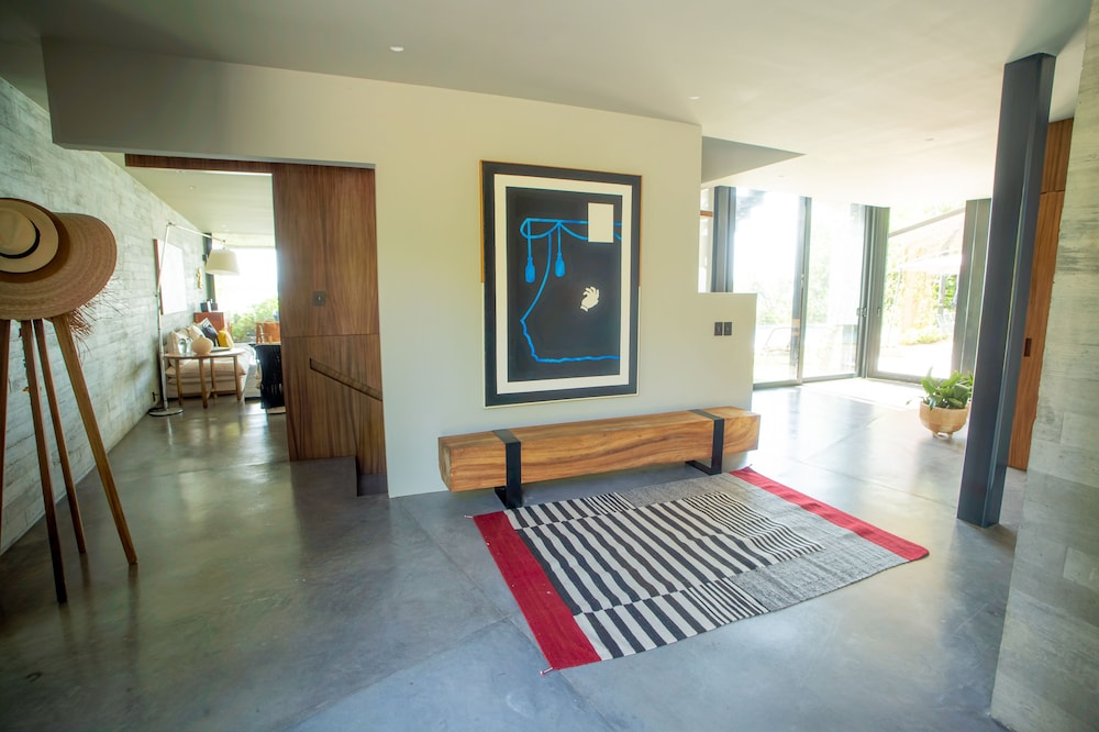 Casa La Borrega Luxury and Comfort view 5
