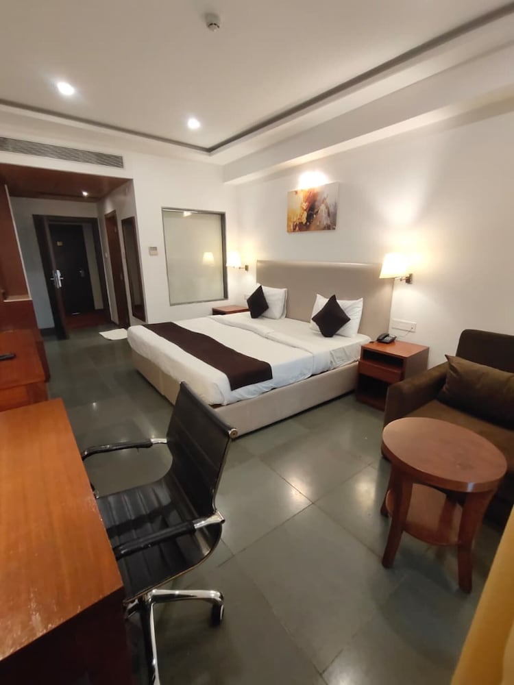 Viola Beacon Resort Lonavala Maharashtra