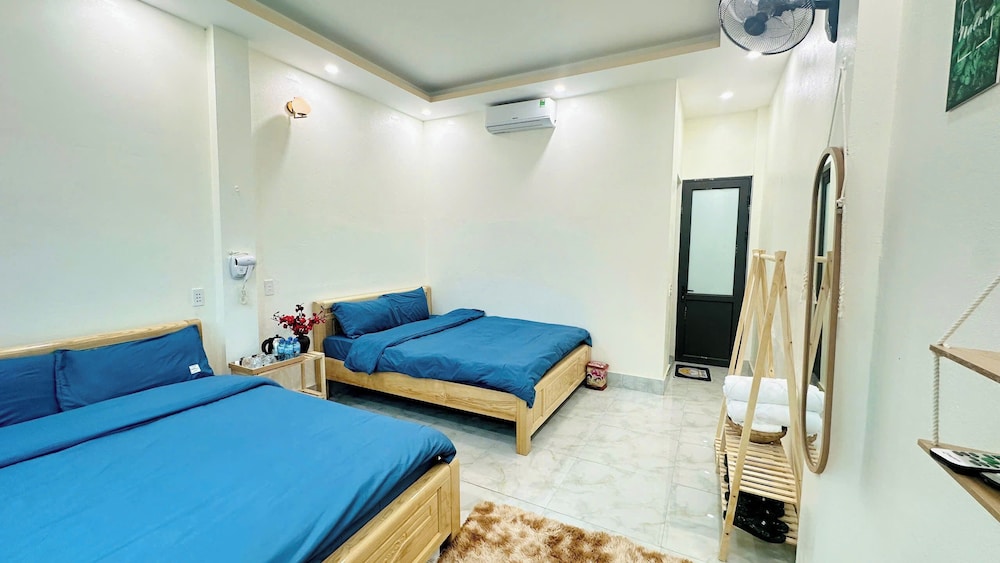 ToTo Chan Hotel