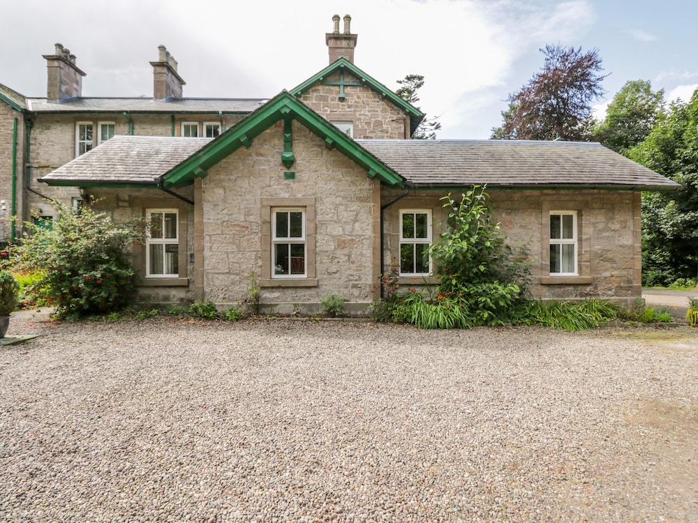 Courtyard Cottage