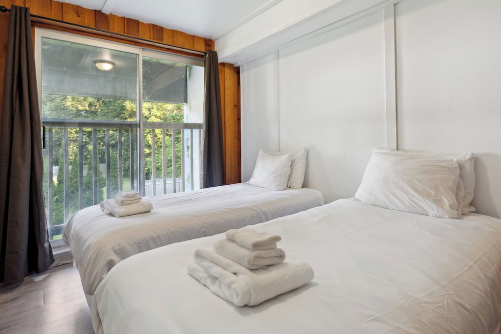 Birch View Chalets