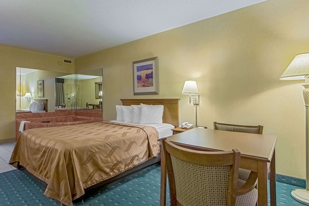 Quality Inn Oakwood - Gainesville
