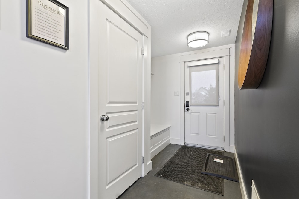 Rivergrass Condos