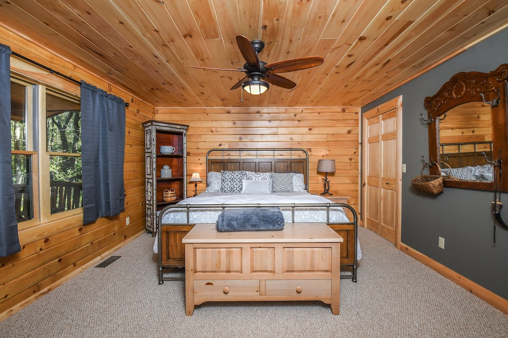 Brookside Retreat view 3