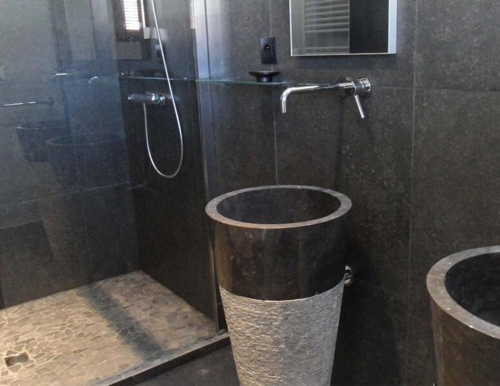 Le Clos Du Miroir