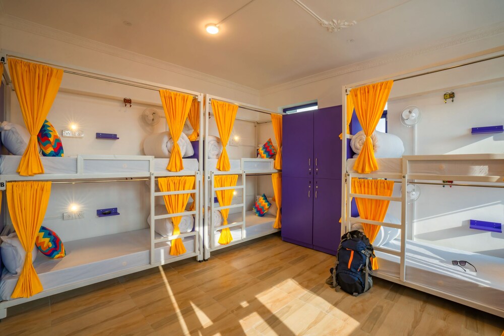 Photo 6