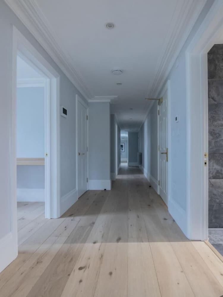 Royal Kensington Penthouse IX- 3 bed