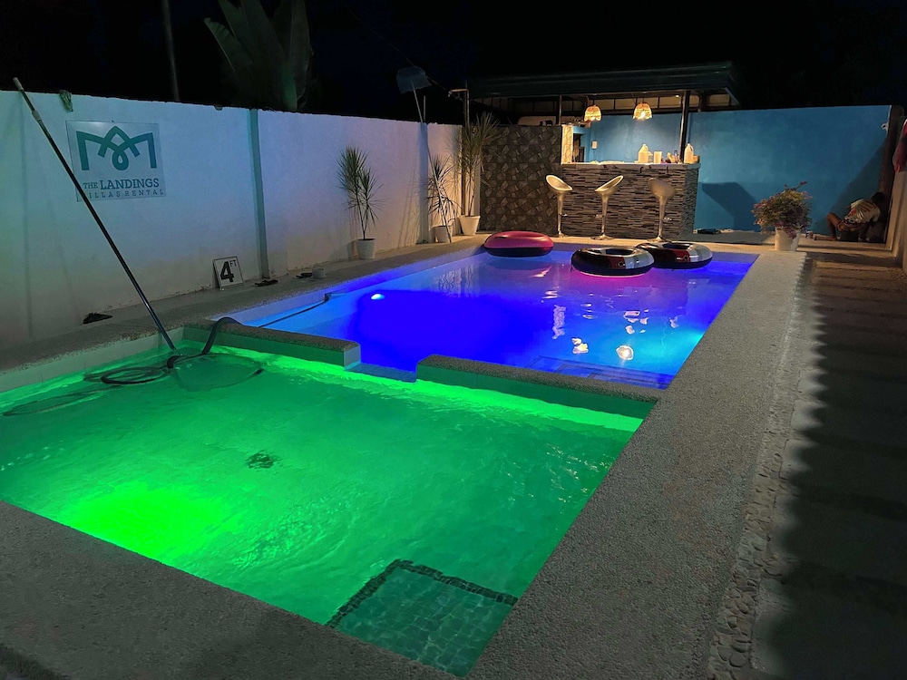 the Landing Villas Rentals