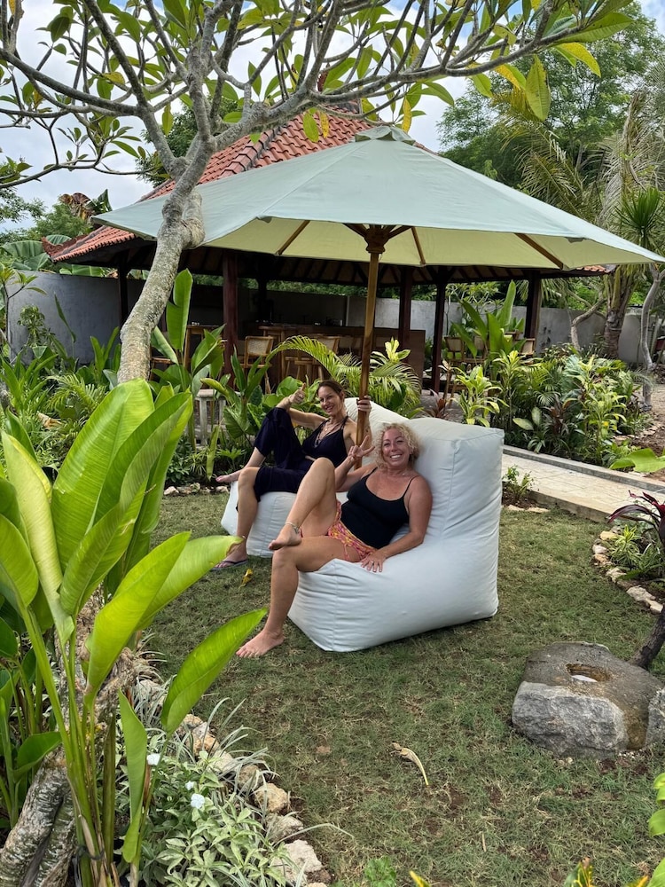 Puri Sari Villas Restaurant and Bar