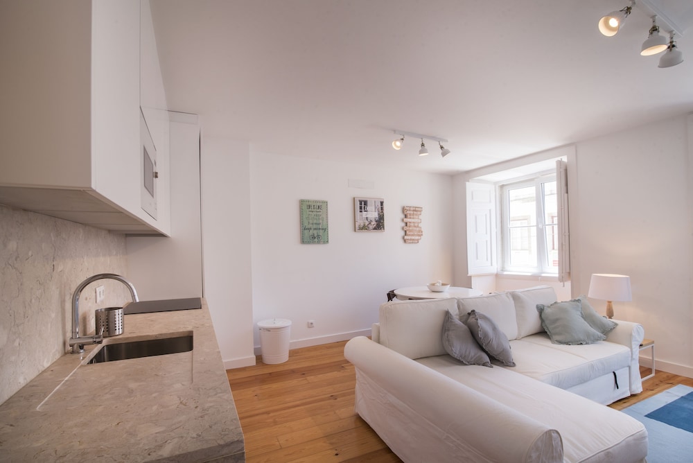 Alfama Premium by Homing