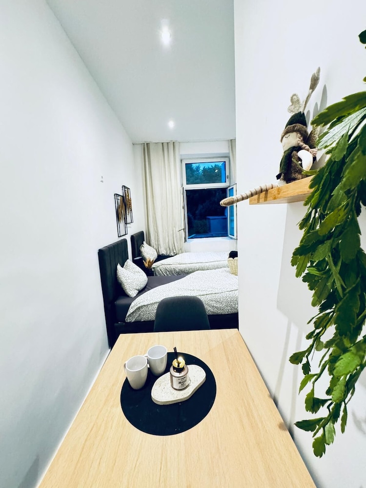 Modern Studio Near LK Klosterneuburg
