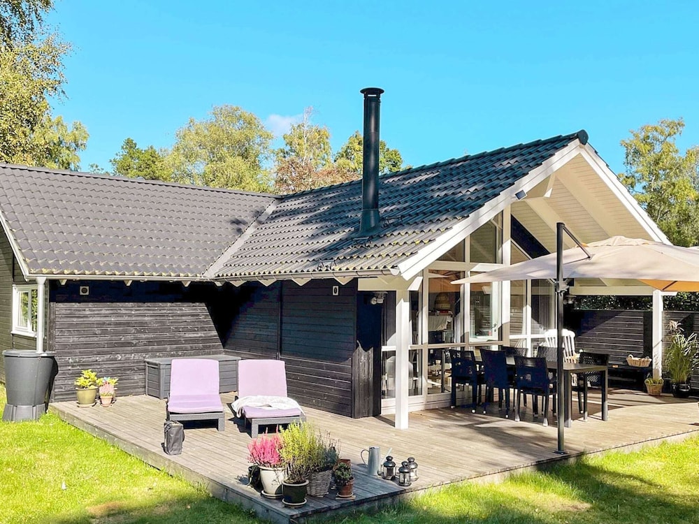 6 Person Holiday Home in Frederiksvaerk