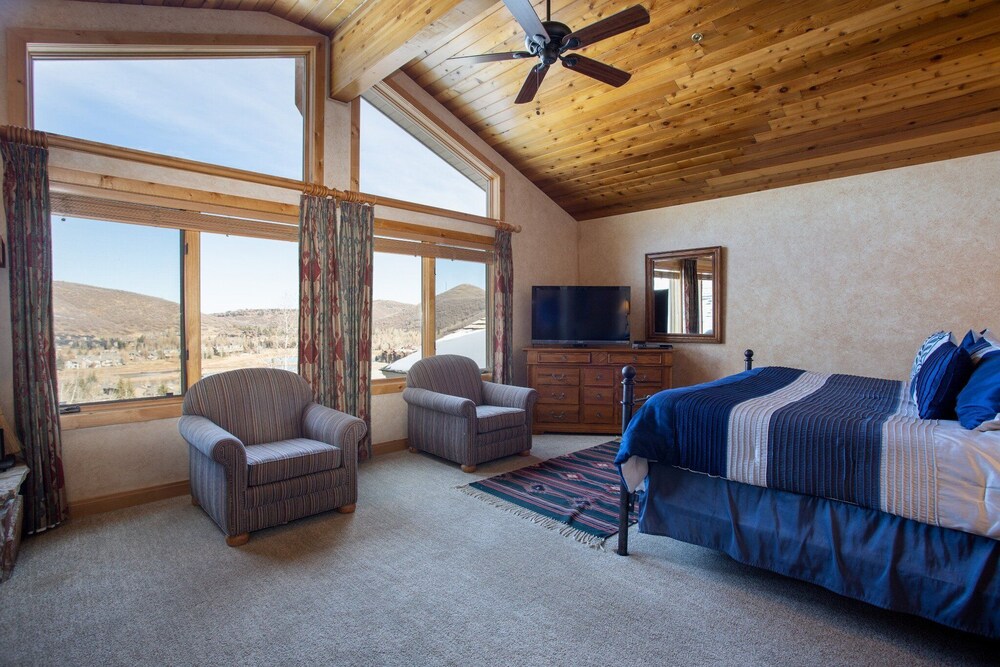 Trail's End Lodge at Deer Valley Resort - One Bedroom Deluxe Residence with Spa #304 1 Condo