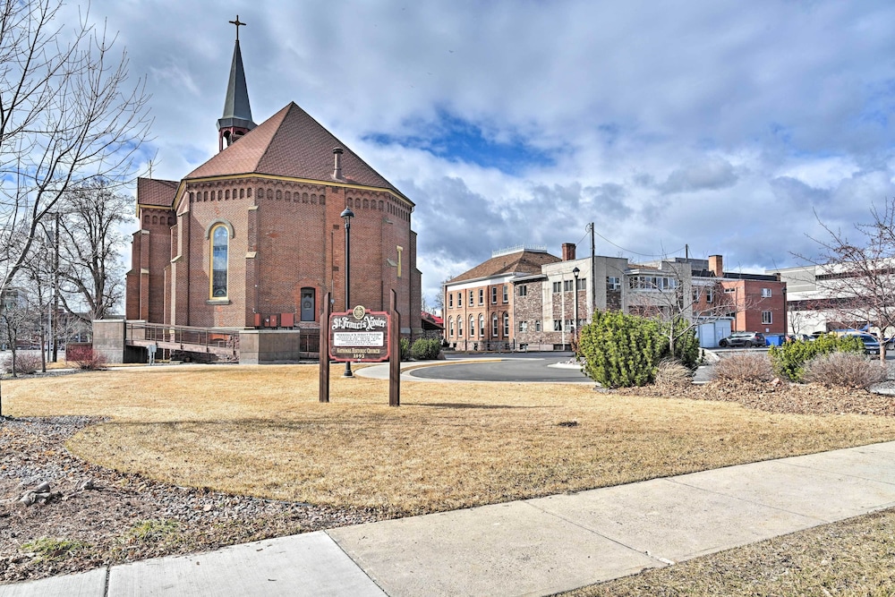 Charming Missoula House Near Downtown + UM! view 2